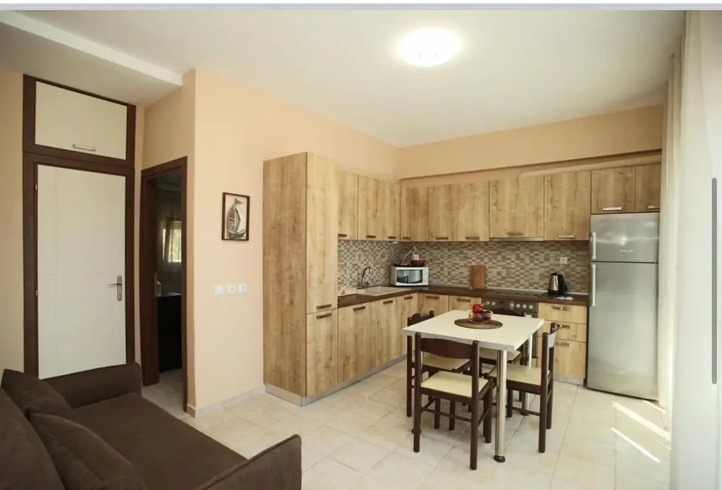 3-bedroom Flat In Kassandra, Greece (90 M²)