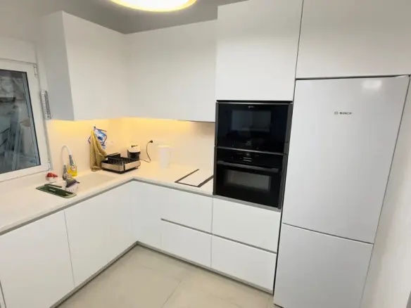 1-bedroom Flat In Alimos, Greece (54 M²)