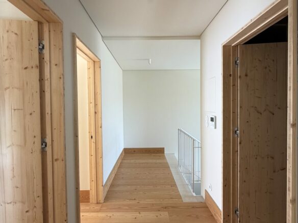 House With 3 Floors T4 + 1 Almada /portugal