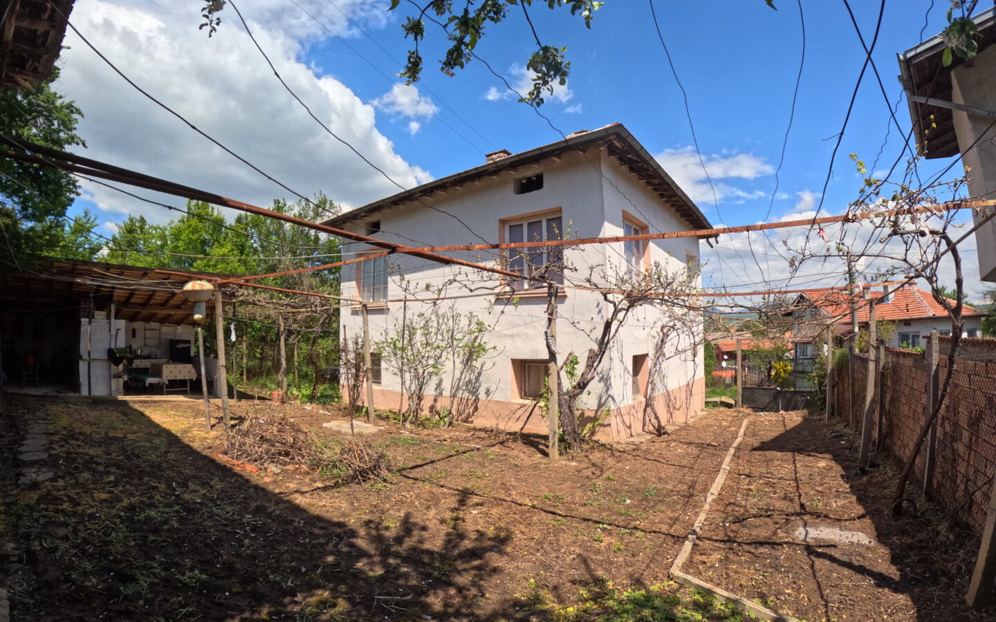 Ready-to-live House In Bulgaria/ Chetirci