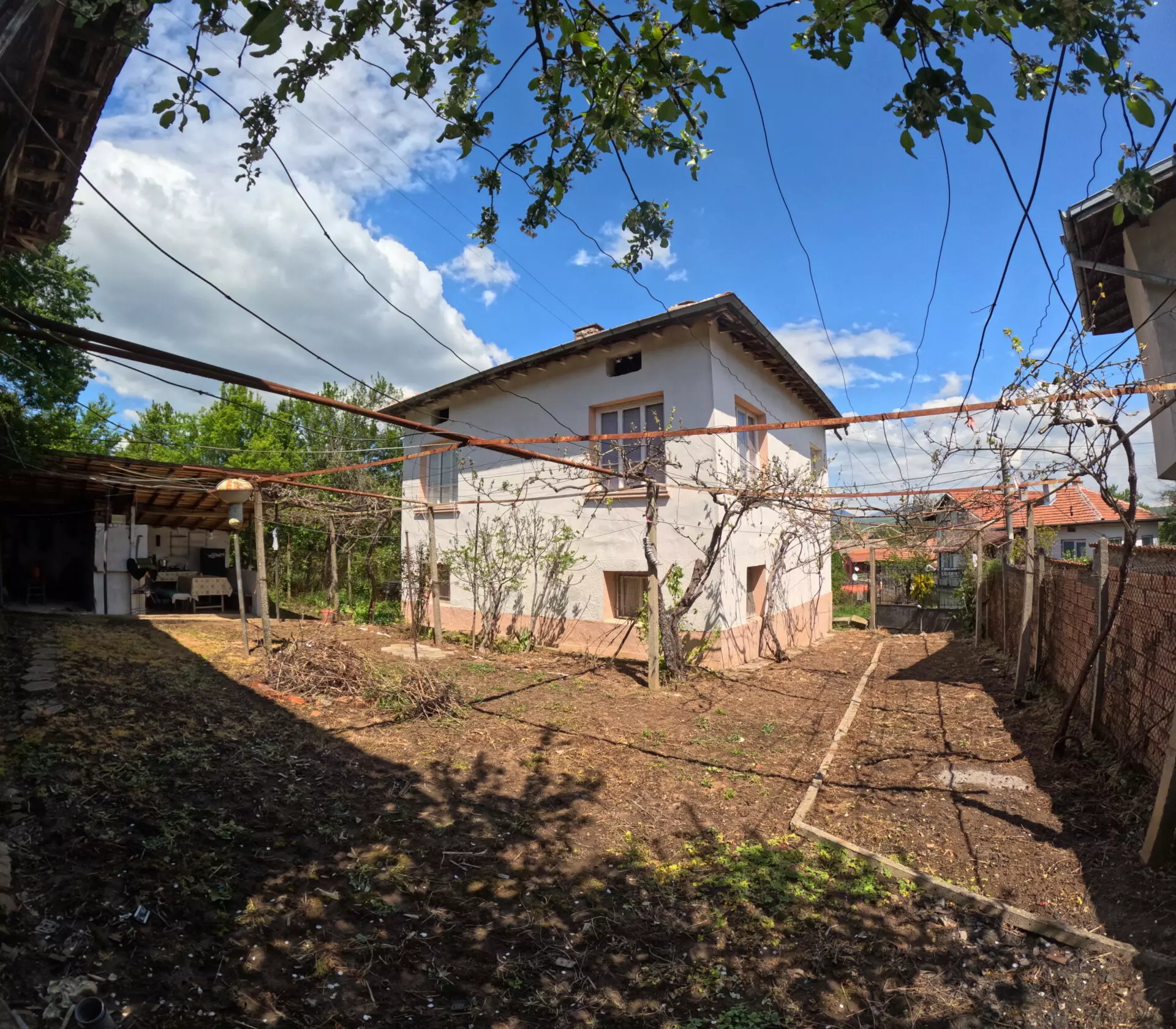 Ready-to-live House In Bulgaria/ Chetirci