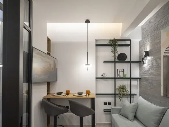 1-bedroom Flat In Center Of Thessaloniki, Greece (30 M²)