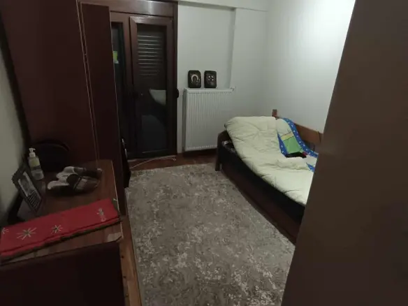 3-bedroom Flat In Charilaou, Greece (103 M²)