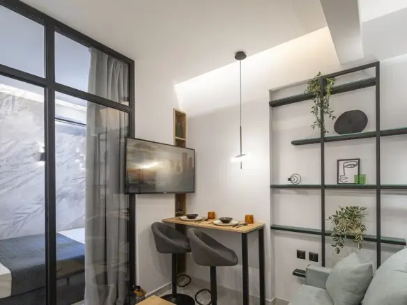 1-bedroom Flat In Center Of Thessaloniki, Greece (30 M²)