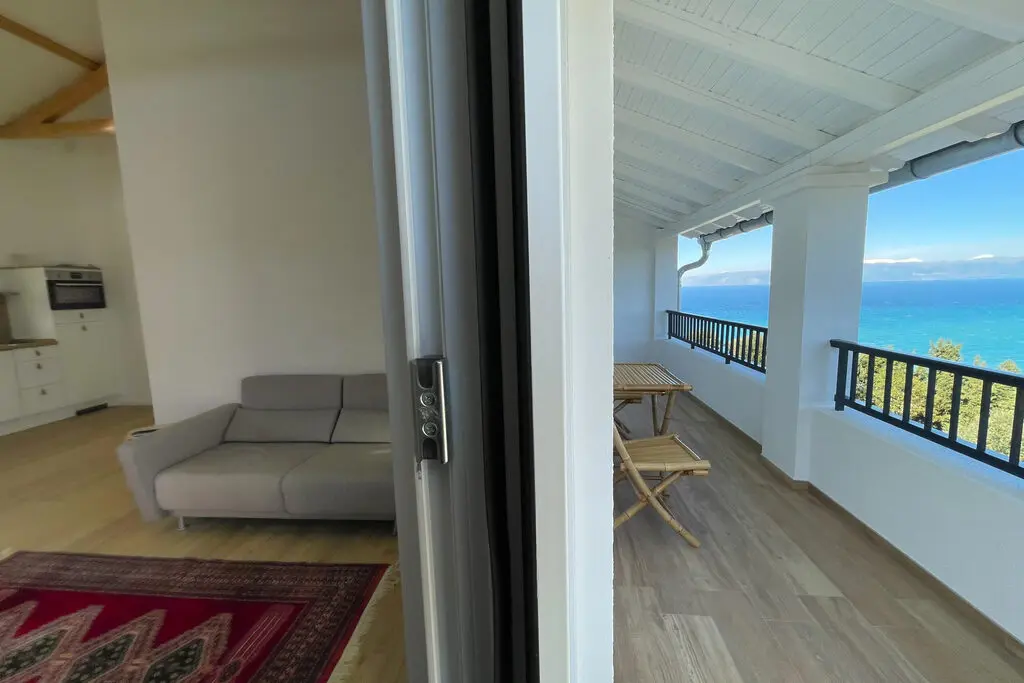Hotel Of 380 M² In Corfu