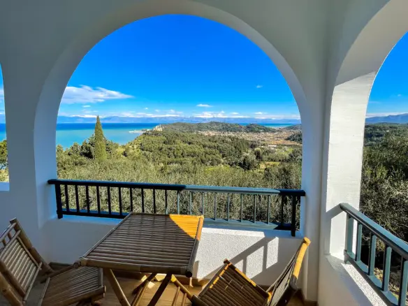 Hotel Of 380 M² In Corfu