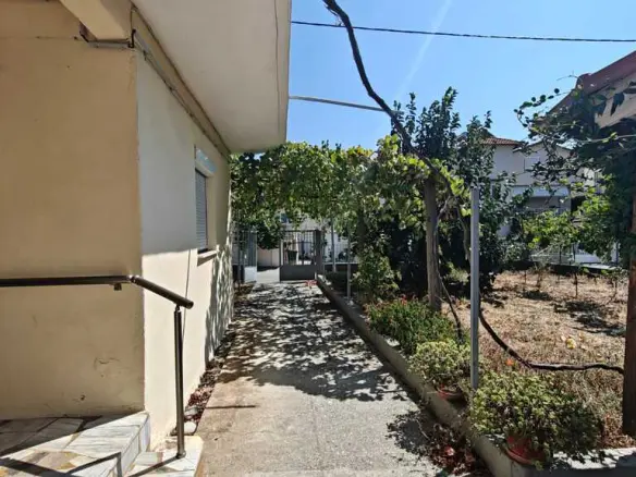 3-bedroom Detached House In Easts Olimpos, Greece (82 M²)
