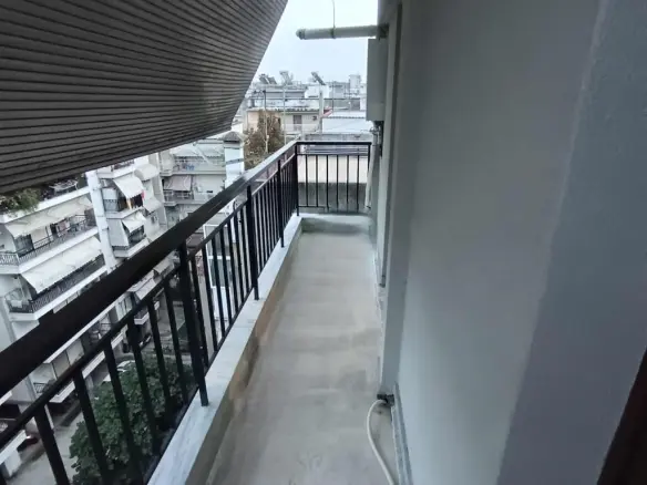 3-bedroom Flat In Charilaou, Greece (103 M²)