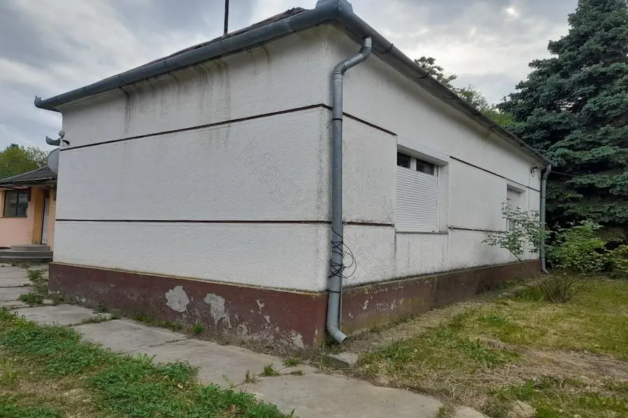 House Of 100 M² With Garden In Rinyaújlak, Somogy