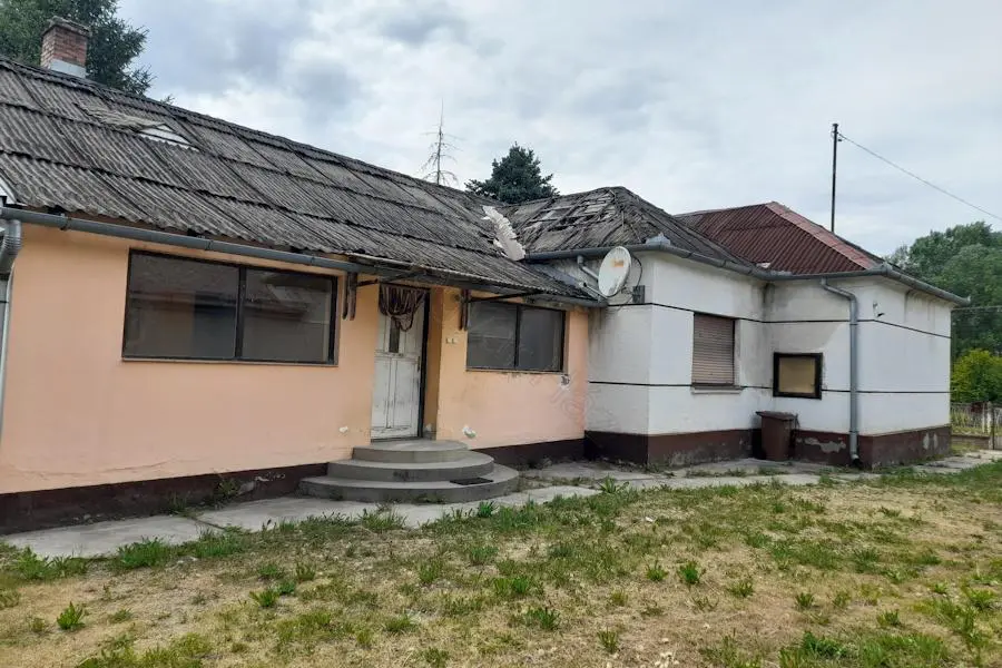 House Of 100 M² With Garden In Rinyaújlak, Somogy