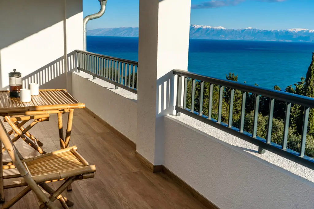 Hotel Of 380 M² In Corfu