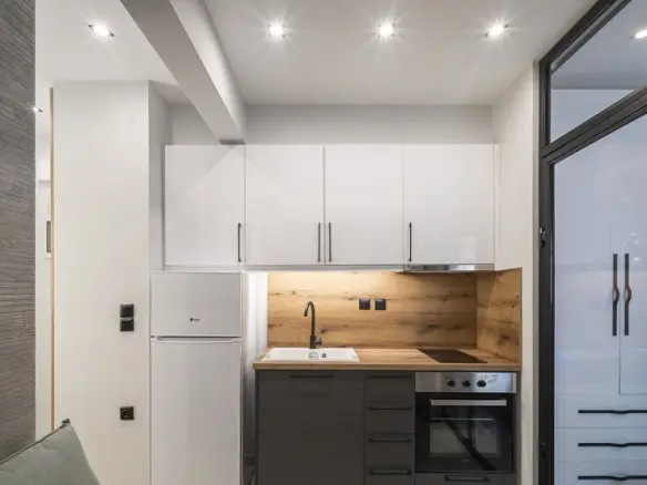 1-bedroom Flat In Center Of Thessaloniki, Greece (30 M²)