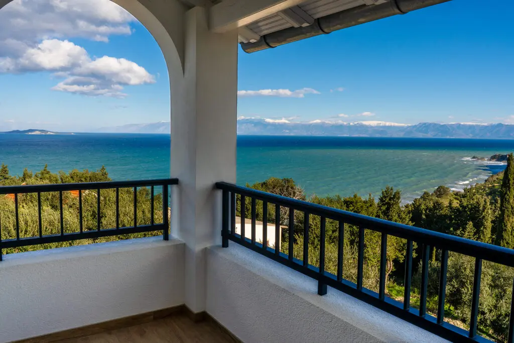 Hotel Of 380 M² In Corfu