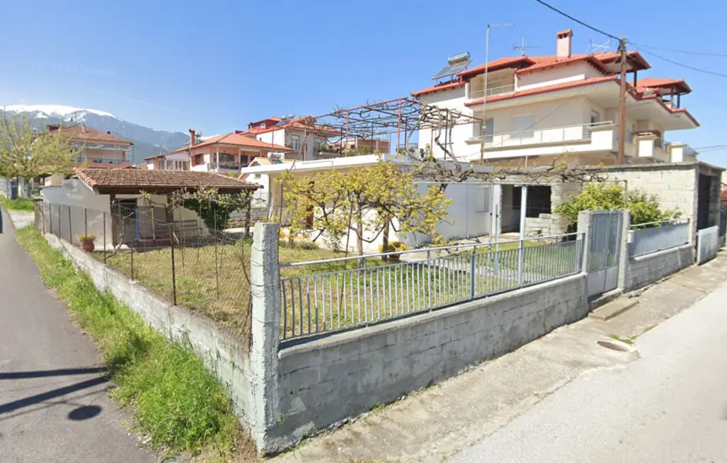Detached House Of 82 M² On The Olympic Coast