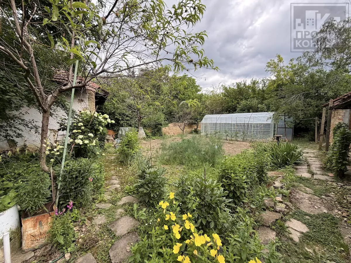 House Of 150 M² With Yard In Draganovo Village, Gorna Oryahovitsa Municipality