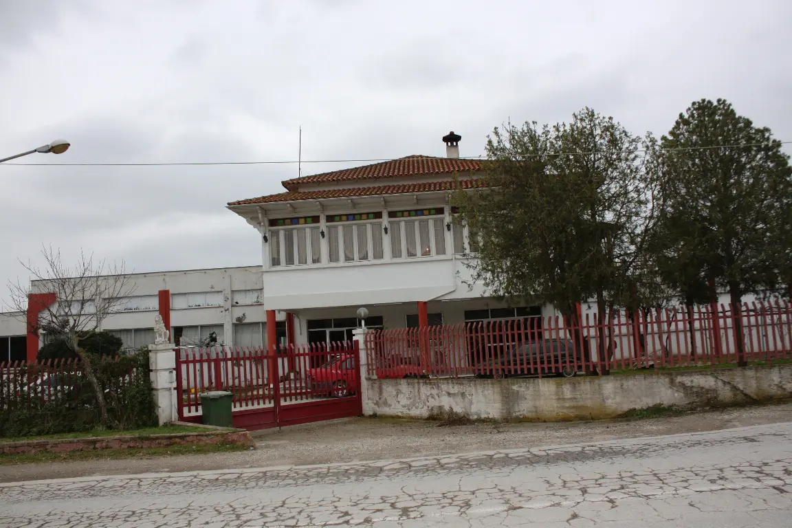 Building Of 1700 M² In Thessaloniki