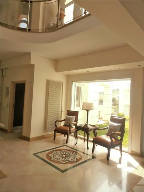Villa Of 385 M² In Attica
