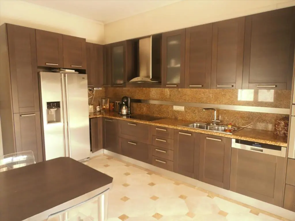 Villa Of 385 M² In Attica