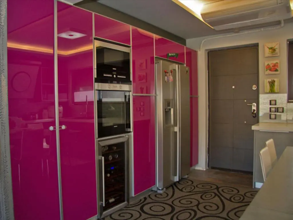Villa Of 870 M² In Attica