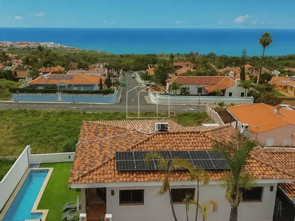Villa Of 200 M² In La Orotava, Spain