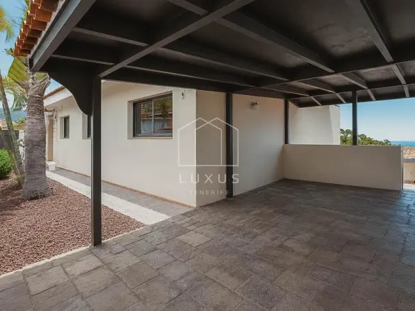 4-bedroom Villa In La Orotava, Spain (200 M²)