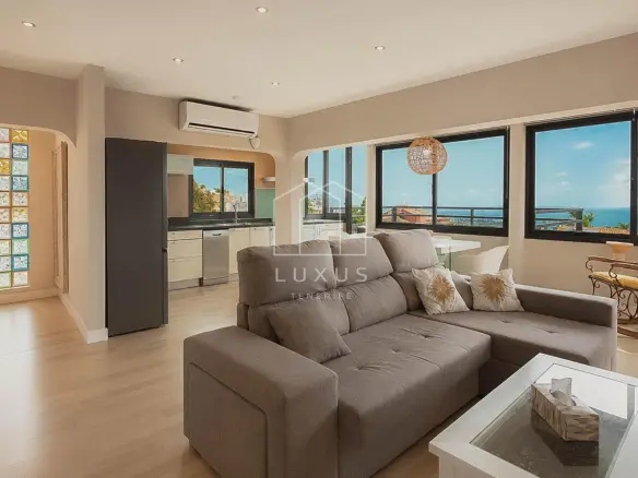 4-bedroom Villa In La Orotava, Spain (200 M²)
