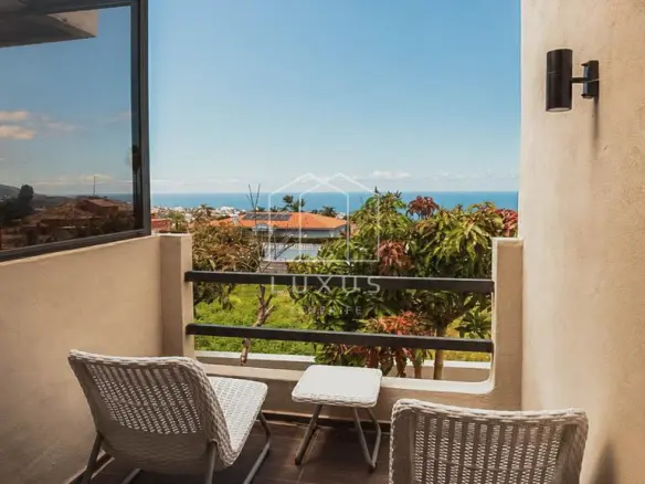 4-bedroom Villa In La Orotava, Spain (200 M²)
