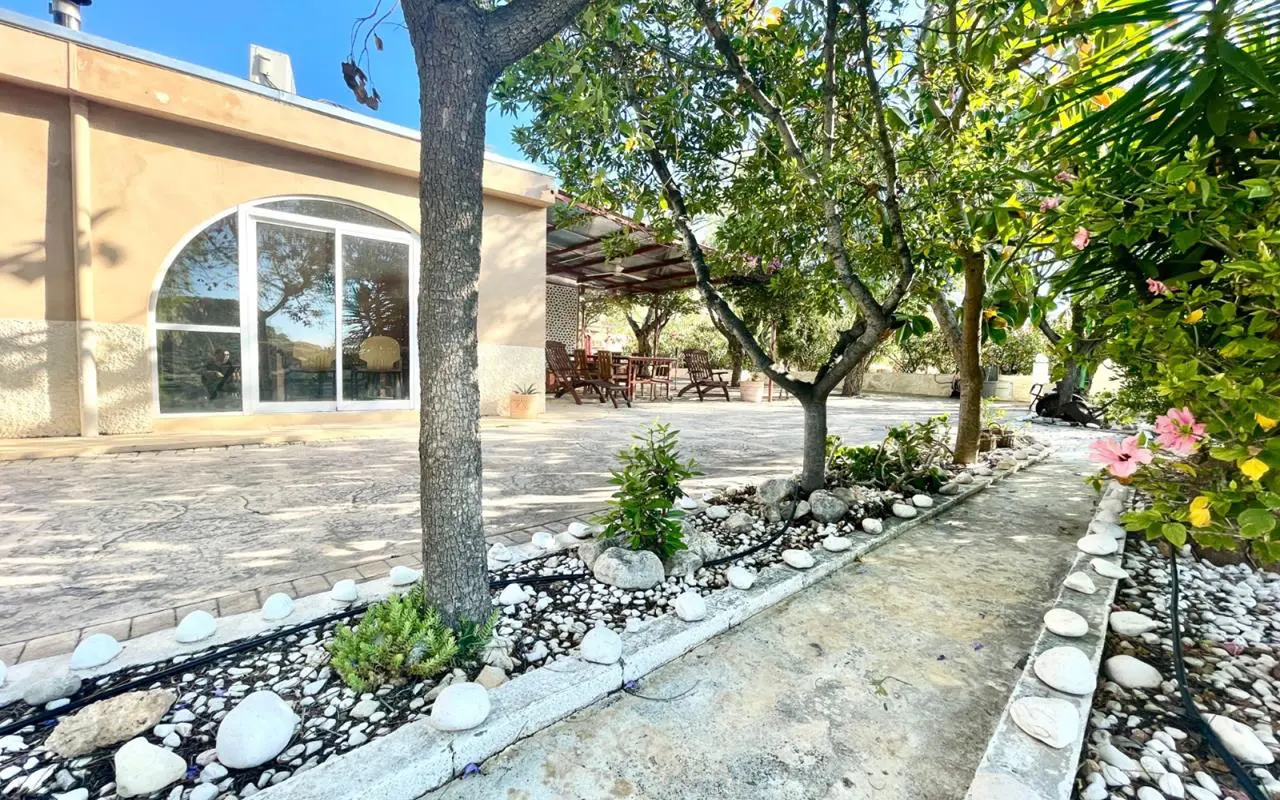 Country House Of 300 M² In Crevillent, Spain