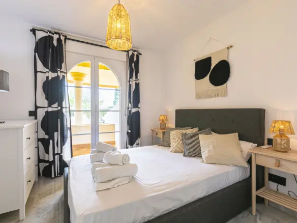 2-bedroom Property In Nueva Andalucía, Spain (100 M²)