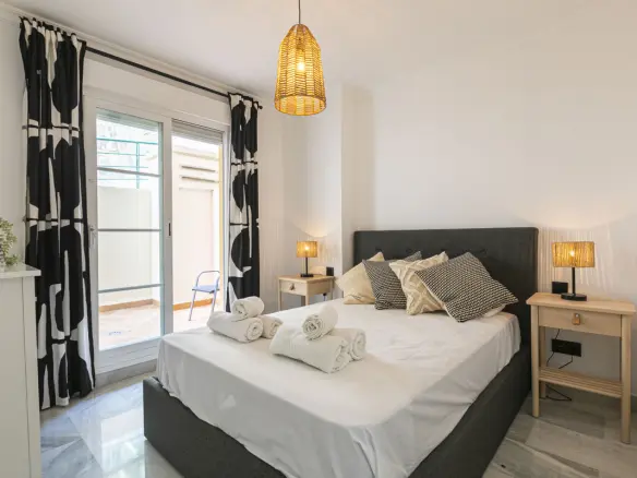2-bedroom Property In Nueva Andalucía, Spain (100 M²)