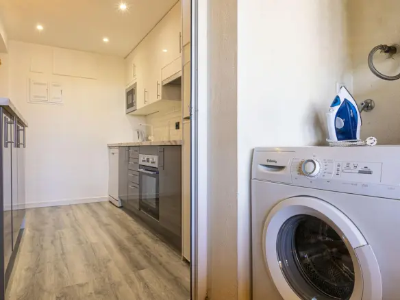 2-bedroom Property In Nueva Andalucía, Spain (100 M²)