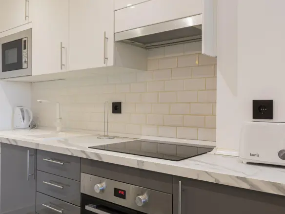 2-bedroom Property In Nueva Andalucía, Spain (100 M²)