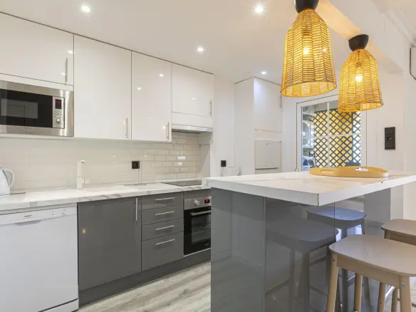 2-bedroom Property In Nueva Andalucía, Spain (100 M²)