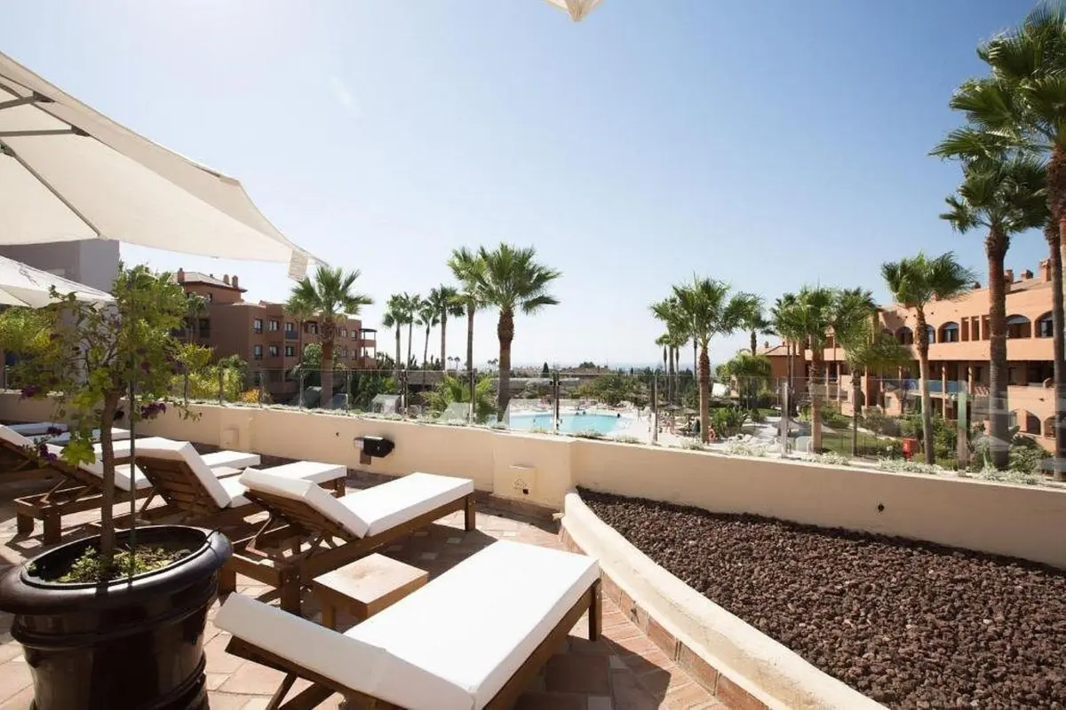 61 M² Apartment In Bel Air, Málaga, Spain With Sea View