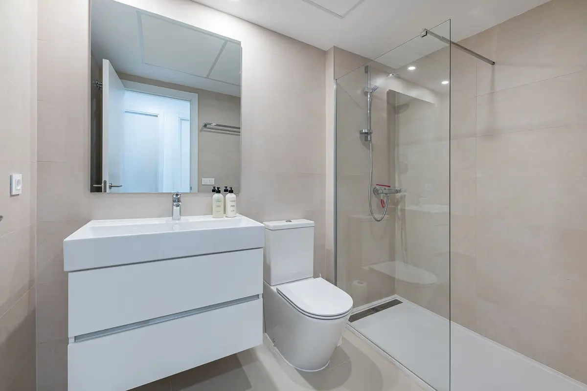 Apartment Of 115 M² With Sea Views In Estepona, Málaga, Spain