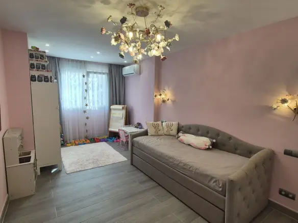 4-bedroom Property In Reserva De Marbella, Spain (240 M²)