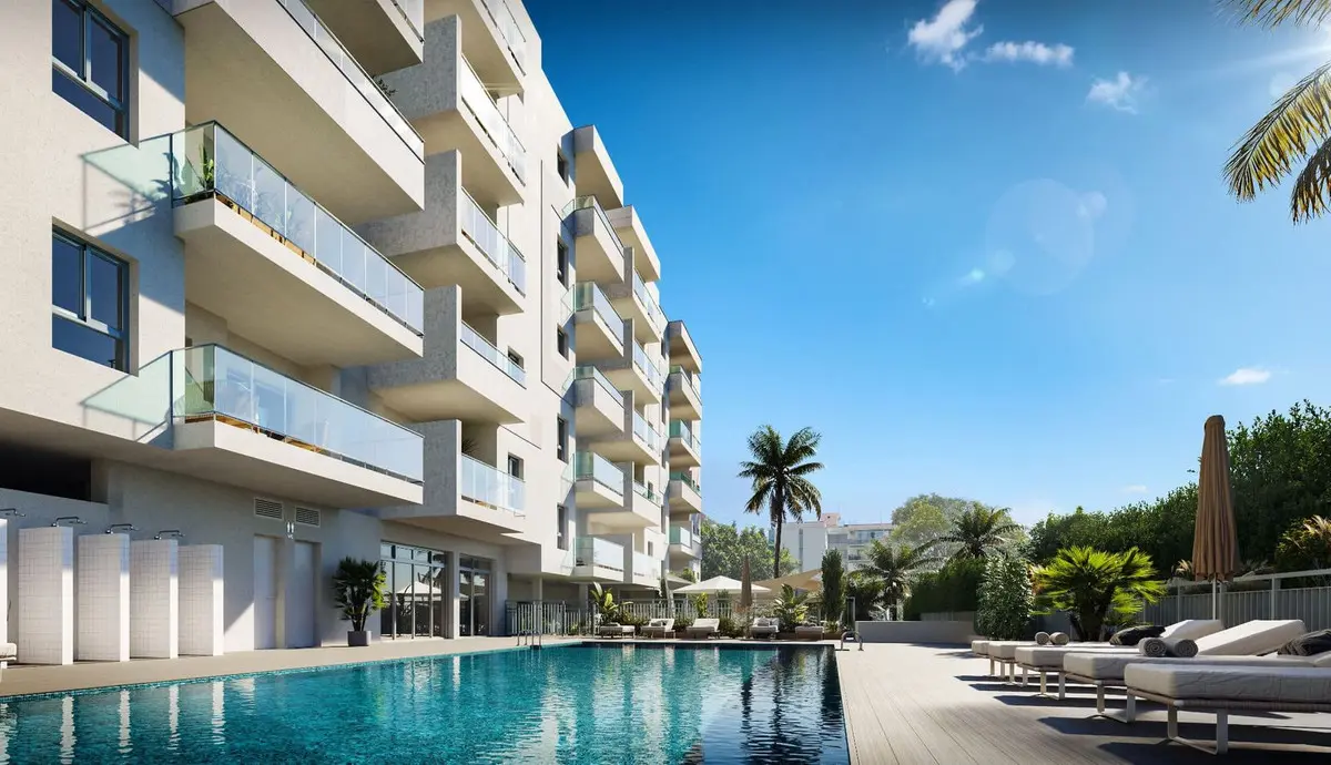 Three-bedroom Apartment In Benalmadena, Málaga, Spain