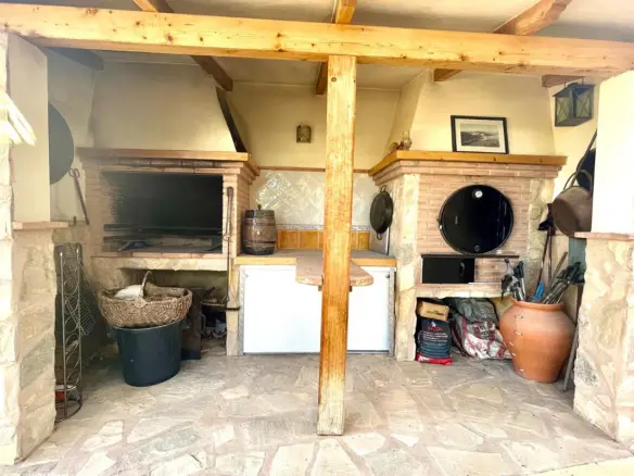 Country House Of 300 M² In Crevillent, Spain