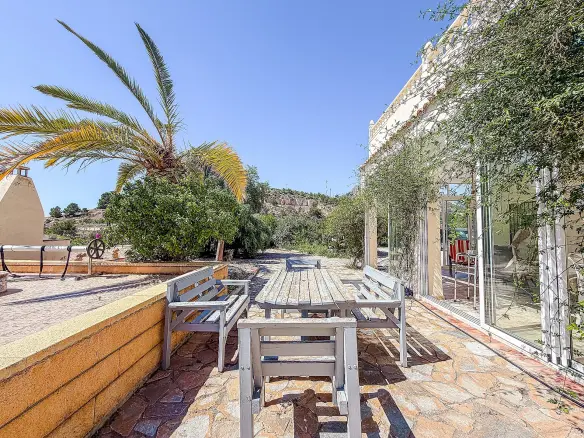 5-bedroom Detached Villa In El Cantón, Spain (386 M²)