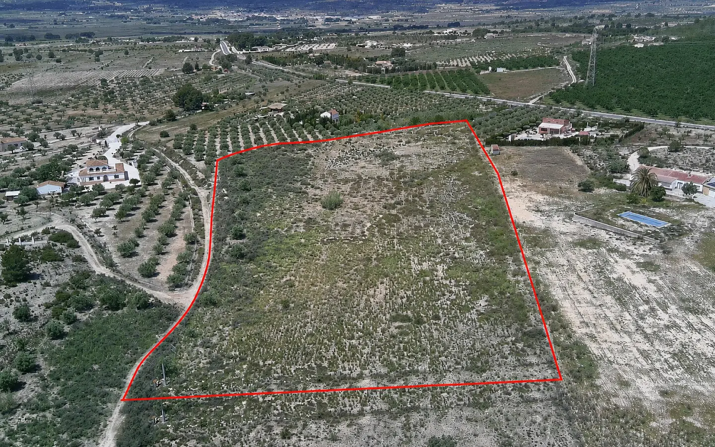Land In Salinas, Spain (10.093 M² Plot)