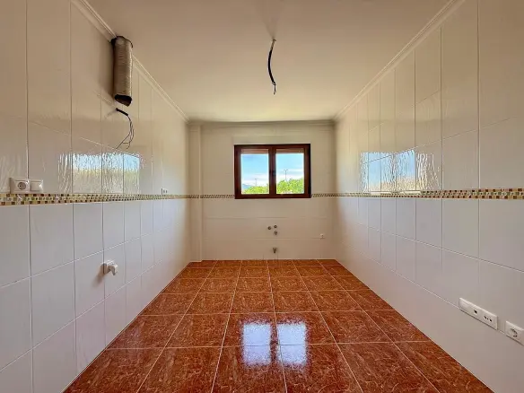 4-bedroom Townhouse In Pinoso, Spain (190 M²)