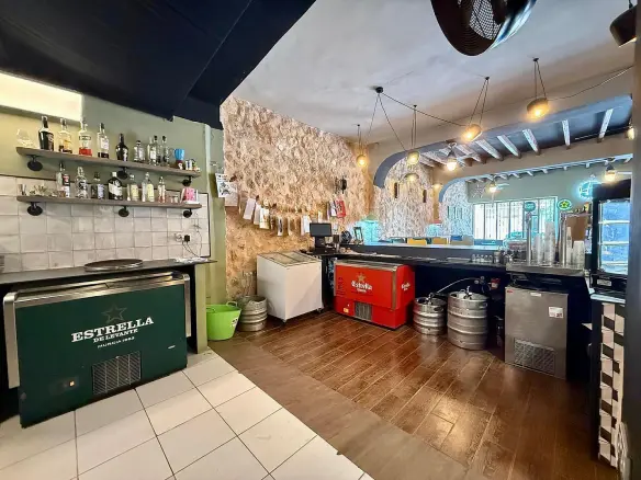 3-bedroom Townhouse In Pinoso, Spain (417 M²)