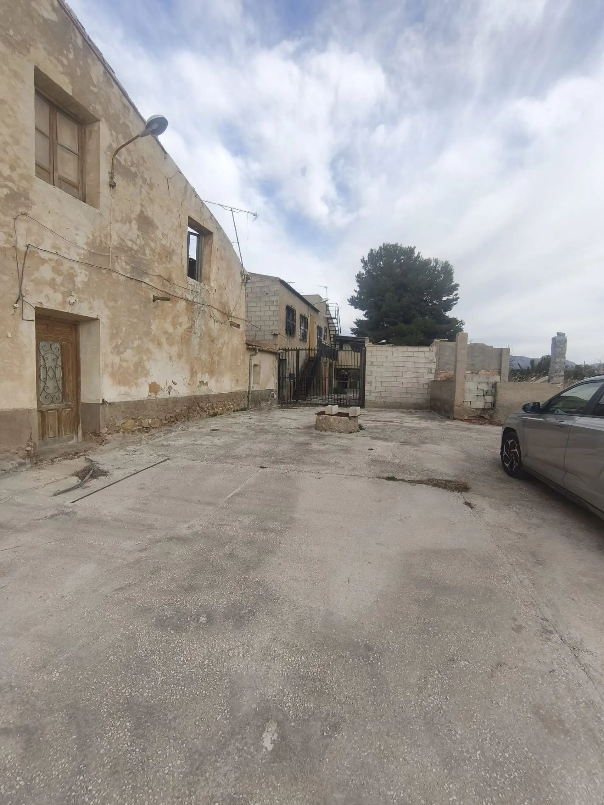 Country House Of 300 M² In Abanilla, Spain