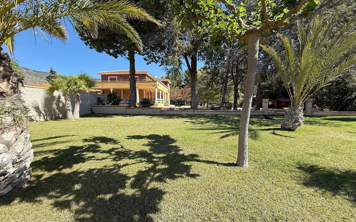Detached Villa Of 996 M² In Salinas, Spain