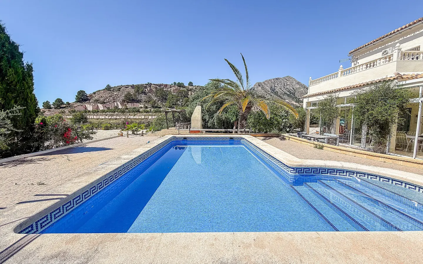 Detached Villa Of 386 M² In El Cantón, Spain