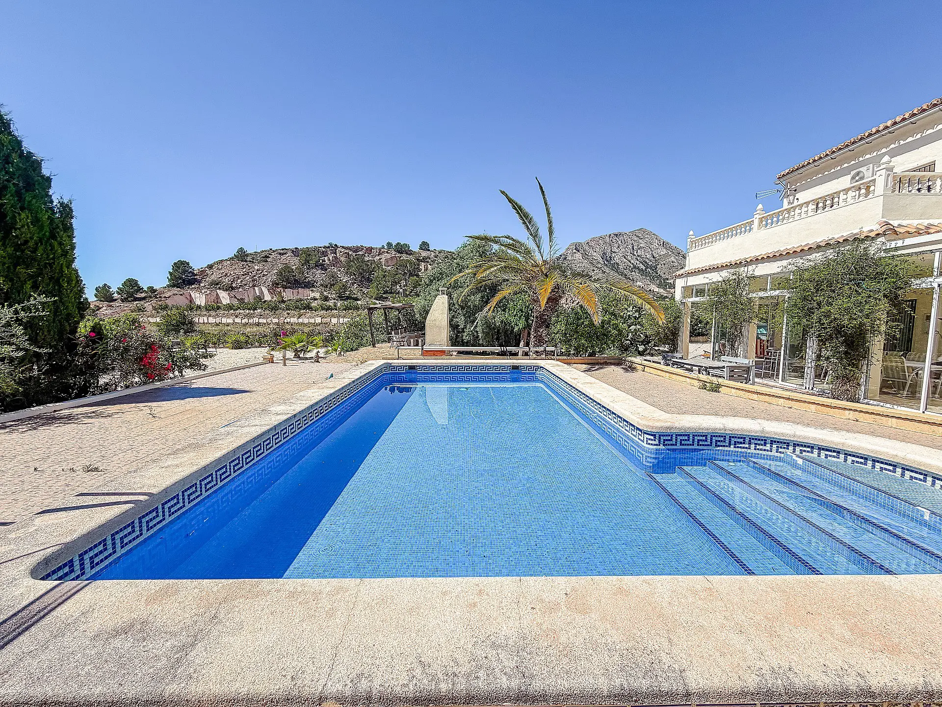 Detached Villa Of 386 M² In El Cantón, Spain