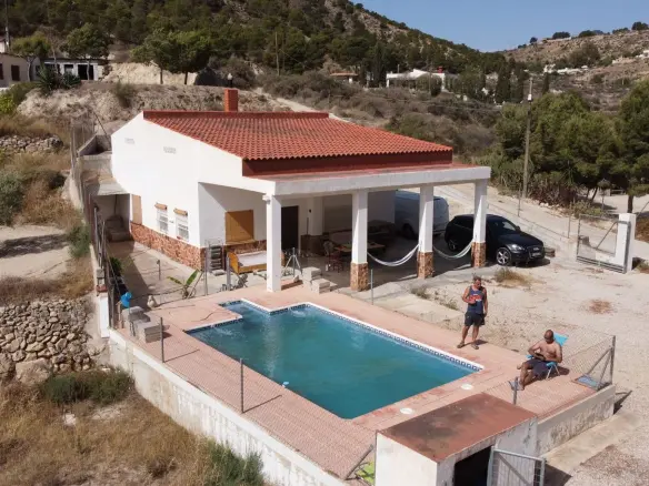 4-bedroom Finca In Crevillente, Spain (150 M²)