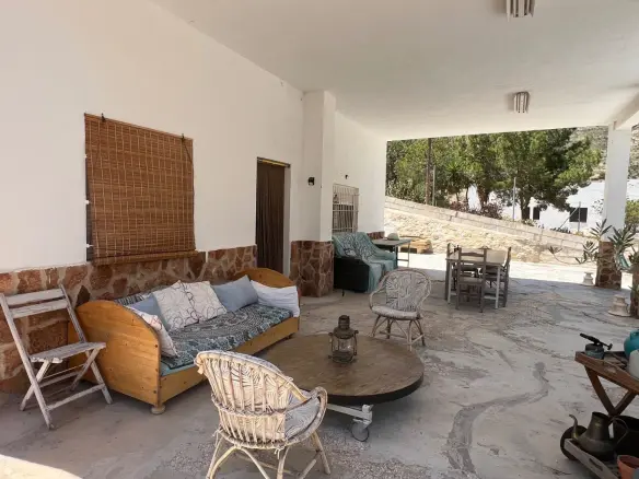 4-bedroom Finca In Crevillente, Spain (150 M²)