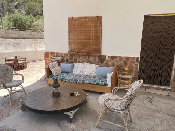 4-bedroom Finca In Crevillente, Spain (150 M²)