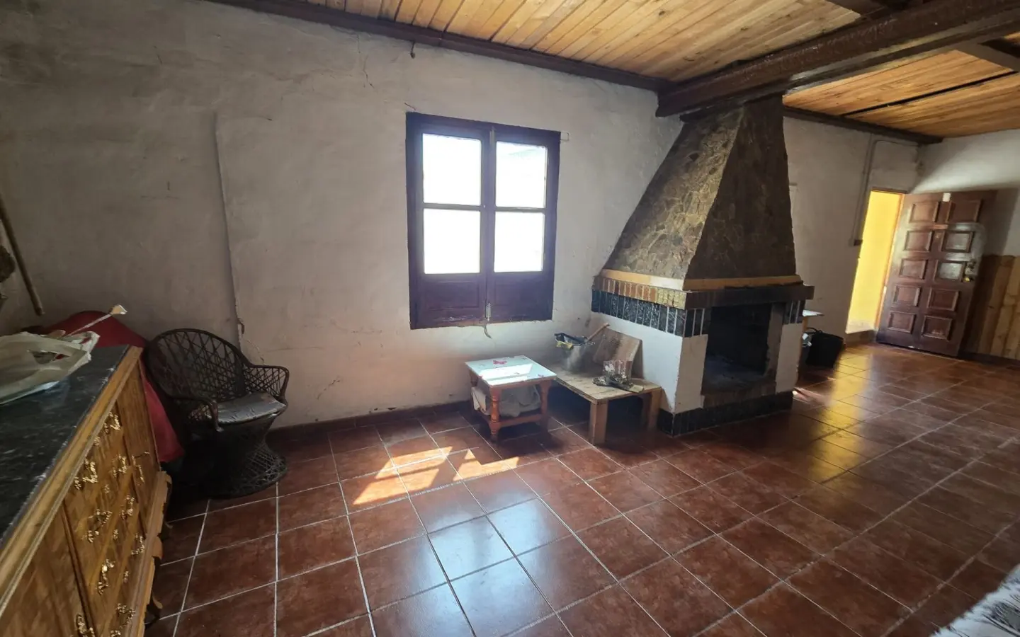 Townhouse Of 33 M² In Sax, Spain